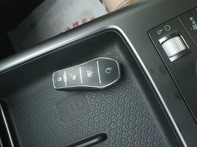 BYD Song Pro — Фото автомобиля 8