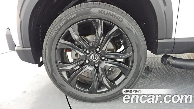 KG_Mobility_Ssangyong Rexton Новый Rexton Sport Дизель 2.2 4WD — Фото автомобиля 5