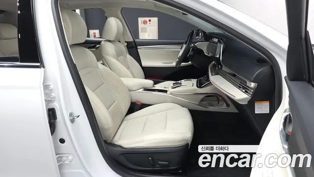 Hyundai Grandeur — Фото автомобиля 11