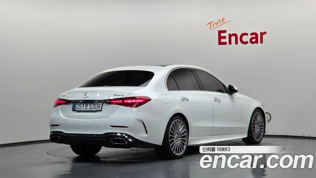 Фотография автомобиля — Mercedes-Benz C-Class W206