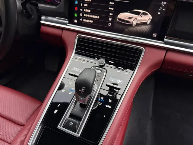 Porsche Panamera — Фото автомобиля 3