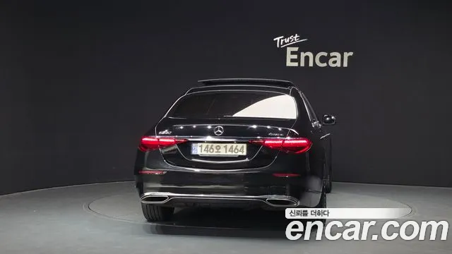 Mercedes-Benz S-Class — Фото автомобиля 4