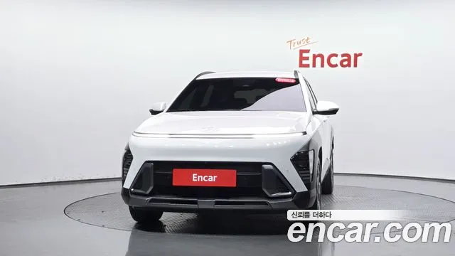 Hyundai Kona SX2 — Фото автомобиля 3