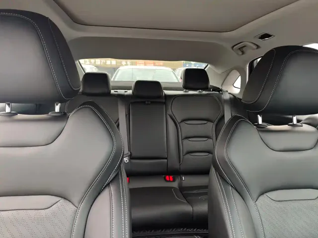 Geely Xingrui — Фото автомобиля 11