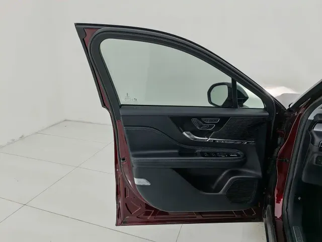 Lincoln Corsair — Фото автомобиля 15