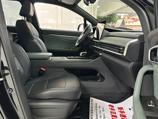 Geely Haoyue L — Фото автомобиля 14