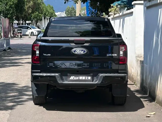 Ford Ranger — Фото автомобиля 6