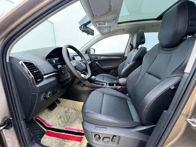 Skoda Karoq — Фото автомобиля 9