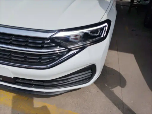 Volkswagen Sagitar — Фото автомобиля 17