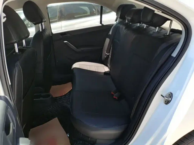 Skoda Rapid — Фото автомобиля 12
