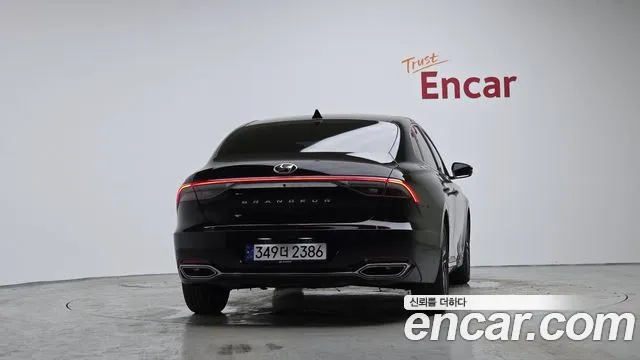 Hyundai Grandeur Новый Grandeur IG — Фото автомобиля 4
