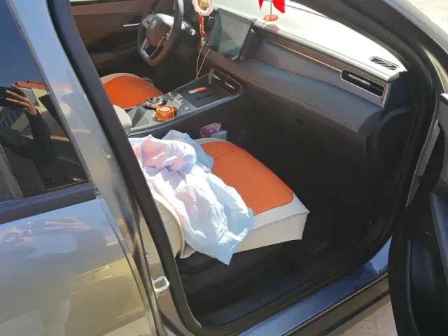 BYD Qin PLUS — Фото автомобиля 8