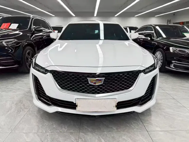 Cadillac CT5 — Фото автомобиля 2