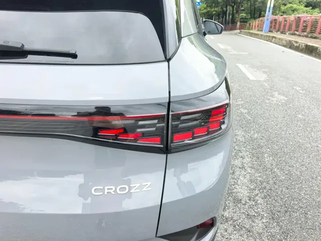 Volkswagen ID.4 Crozz — Фото автомобиля 16