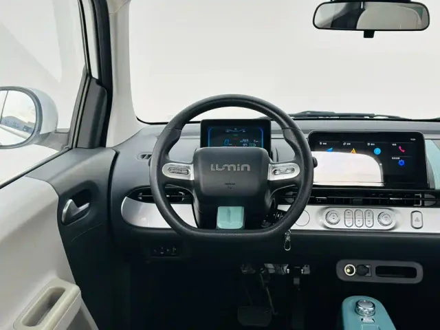 Changan Lumin — Фото автомобиля 17