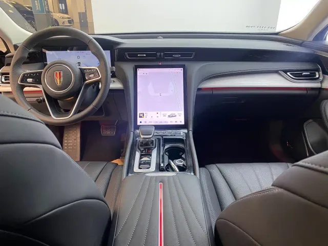 Hongqi H5 — Фото автомобиля 8