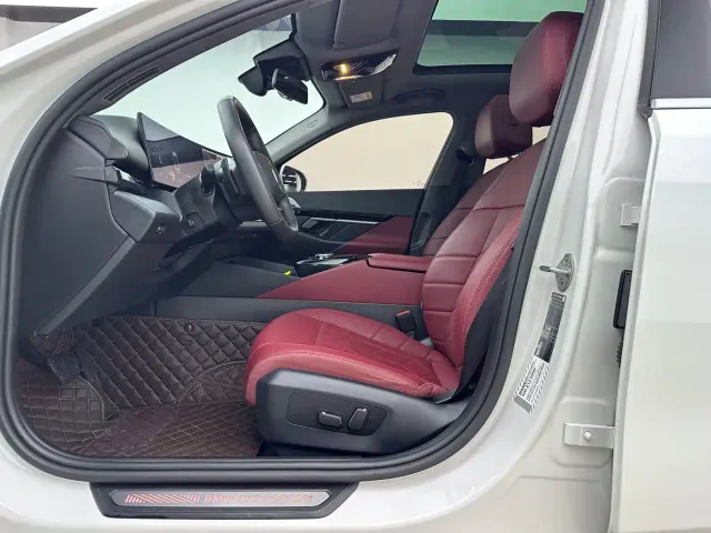 BMW 5 Series — Фото автомобиля 6