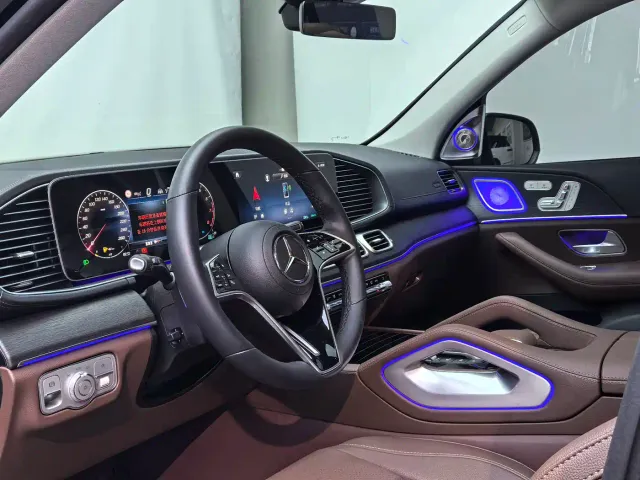Mercedes-Benz GLE-Class — Фото автомобиля 11