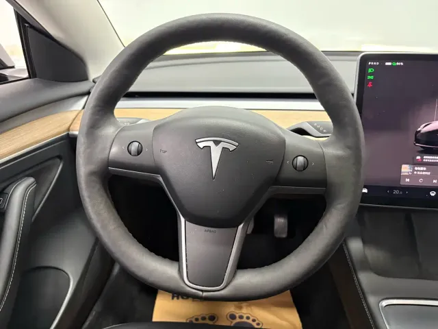 Tesla Model 3 2022 Model Rear-Wheel Drive Version — Фото автомобиля 13