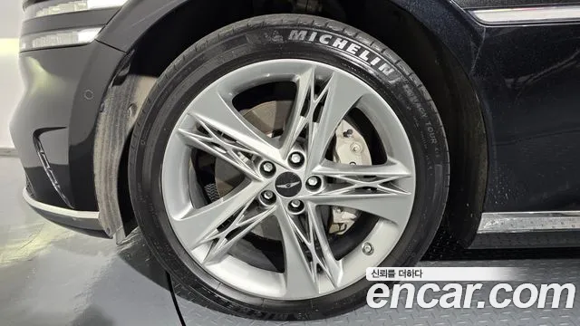 Genesis G90 Бензин 3.5 турбо AWD — Фото автомобиля 5
