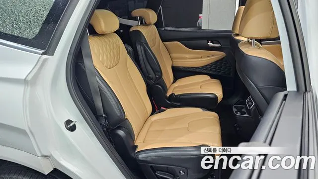 Hyundai Santa Fe Santa Fe (New) — Фото автомобиля 17