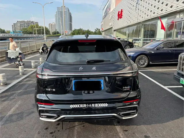 Hongqi HS5 — Фото автомобиля 6