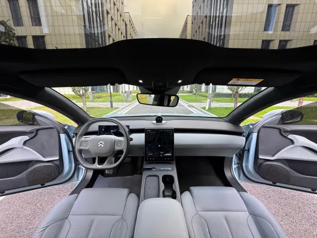 Nio ET5 — Фото автомобиля 18