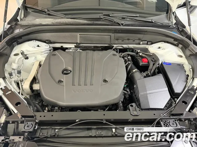 Volvo XC60 Generation 2 — Фото автомобиля 6
