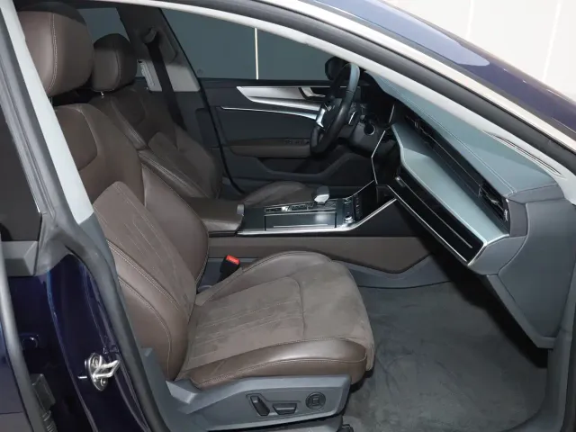 Audi A7L — Фото автомобиля 28