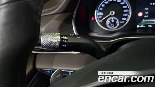 Genesis GV80 2.5T Бензин AWD — Фото автомобиля 28