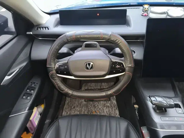 Changan Lamore — Фото автомобиля 2