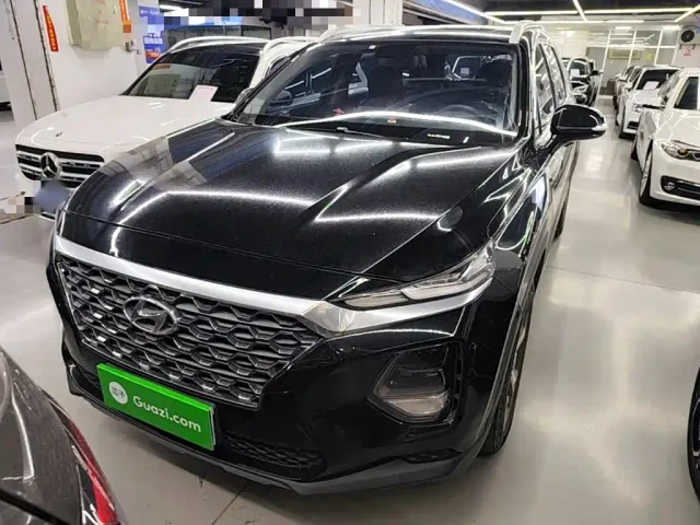 Hyundai Santa Fe — Фото автомобиля 2