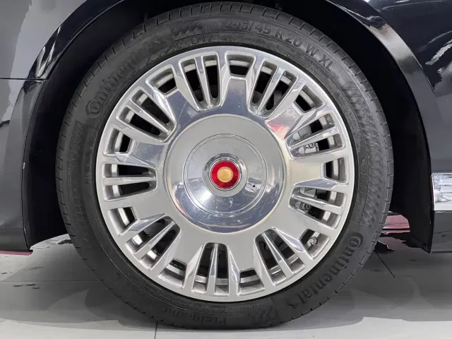 Hongqi Guoya — Фото автомобиля 11