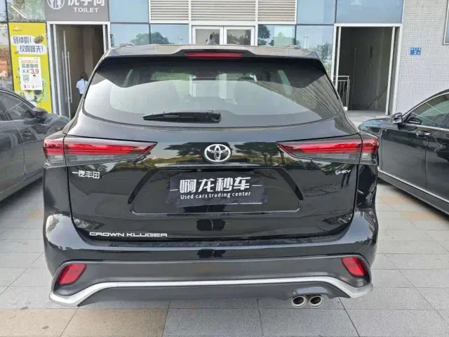 Toyota Crown Kluger — Фото автомобиля 9