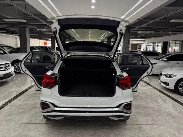 Audi Audi Q2L 2022 35 TFSI Progressive Dynamic — Фото автомобиля 19