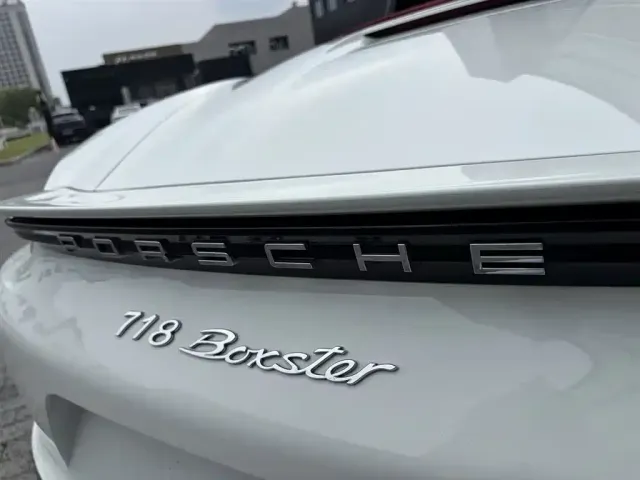 Porsche 718 — Фото автомобиля 8