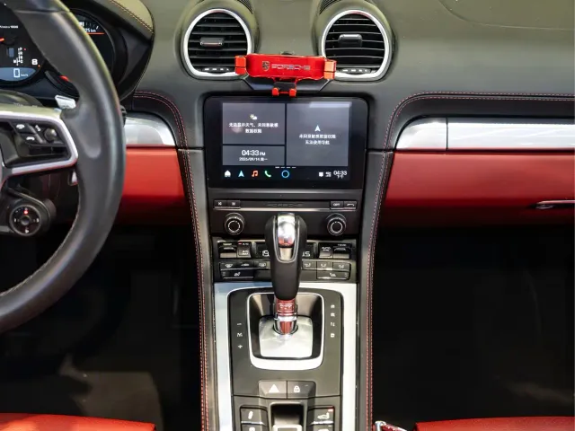 Porsche 718 — Фото автомобиля 15