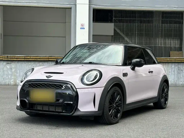 Фотография автомобиля — MINI Hatch