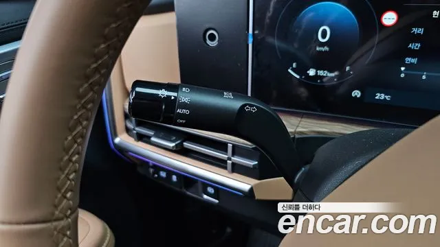 Hyundai Santa Fe MX5 — Фото автомобиля 21