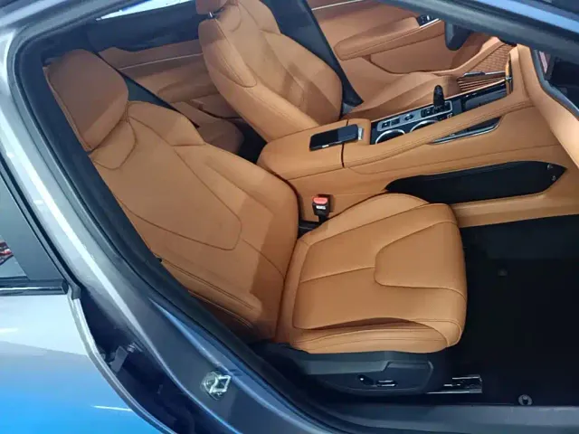 Geely Boyue — Фото автомобиля 24