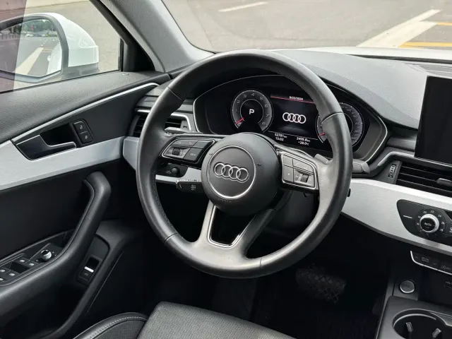 Audi A4L — Фото автомобиля 4