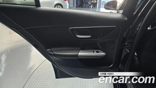 Mercedes-Benz C-Class W206 — Фото автомобиля 14