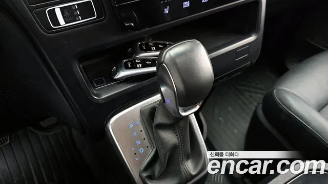Hyundai Staria Staria L3.5 Карго 5 мест — Фото автомобиля 9