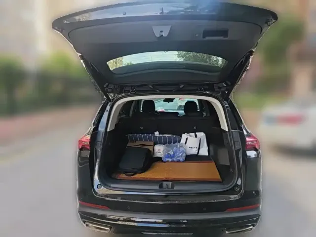 Buick Envision Plus 2024 Envision Plus 28T 2WD Premium Edition — Фото автомобиля 9