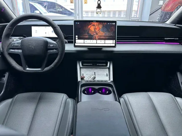 BYD Qin L — Фото автомобиля 6