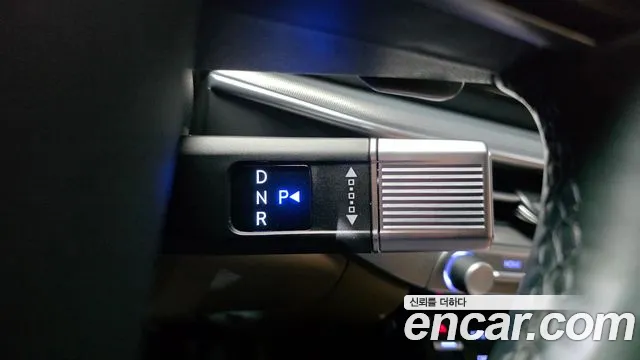 Hyundai Grandeur GN7 — Фото автомобиля 9