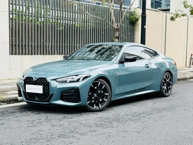 BMW BMW 4 Series 2024 430i M Sport Shadow Edition — Фото автомобиля 4