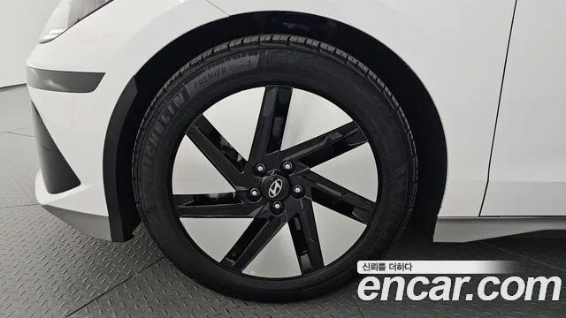 Hyundai Ioniq 6 — Фото автомобиля 5