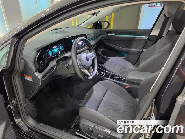 Volkswagen Golf Golf 8 поколение 2.0 TDI Prestige — Фото автомобиля 10