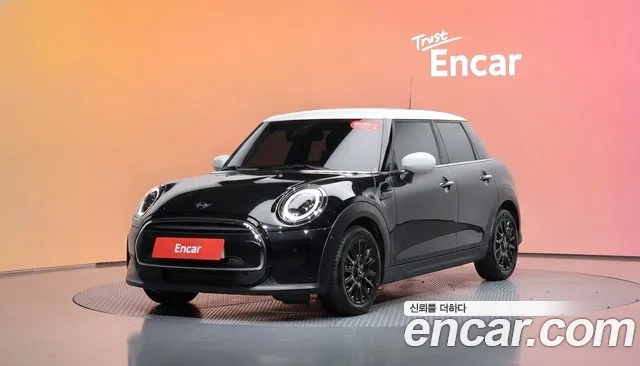 Фотография автомобиля — MINI Cooper